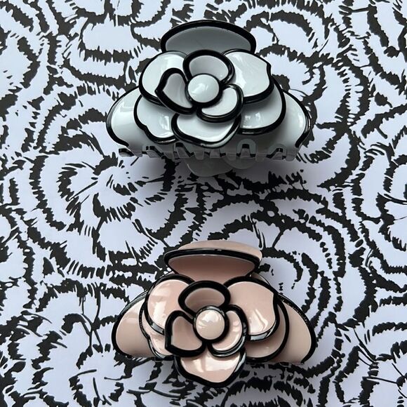 Camellia Flower Hair Claw Clip 2 piece set - Picture 3 of 8